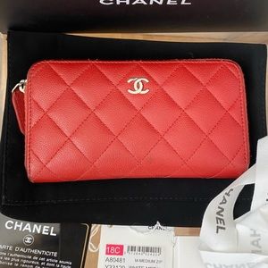 CHANEL Zip Around Quilted Wallet